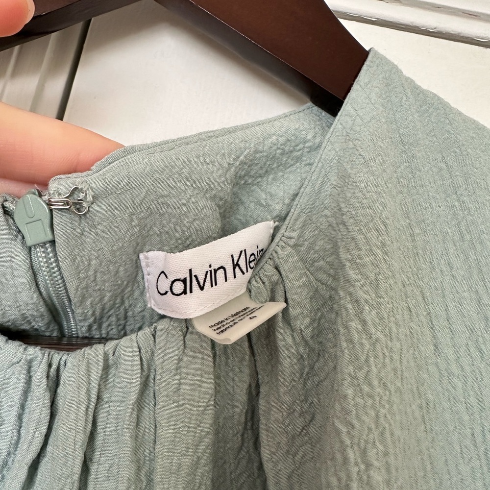 Calvin Klein dress - Picture 2 of 2